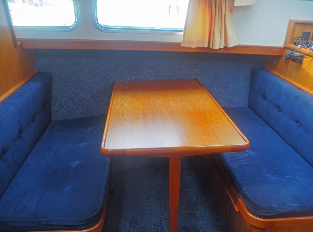 Cabin en avant, H&eacute;bergements